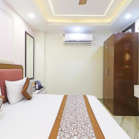 Hotel Samrat Residency 10 Mints Walking Distance Nizamuddin Railway Station نيودلهي المظهر الخارجي الصورة