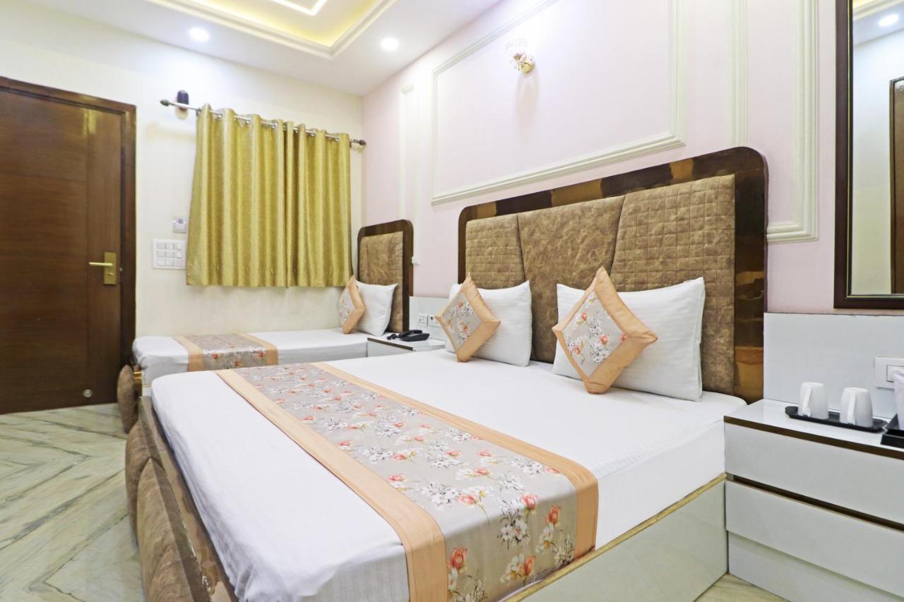 Hotel Samrat Residency 10 Mints Walking Distance Nizamuddin Railway Station نيودلهي المظهر الخارجي الصورة