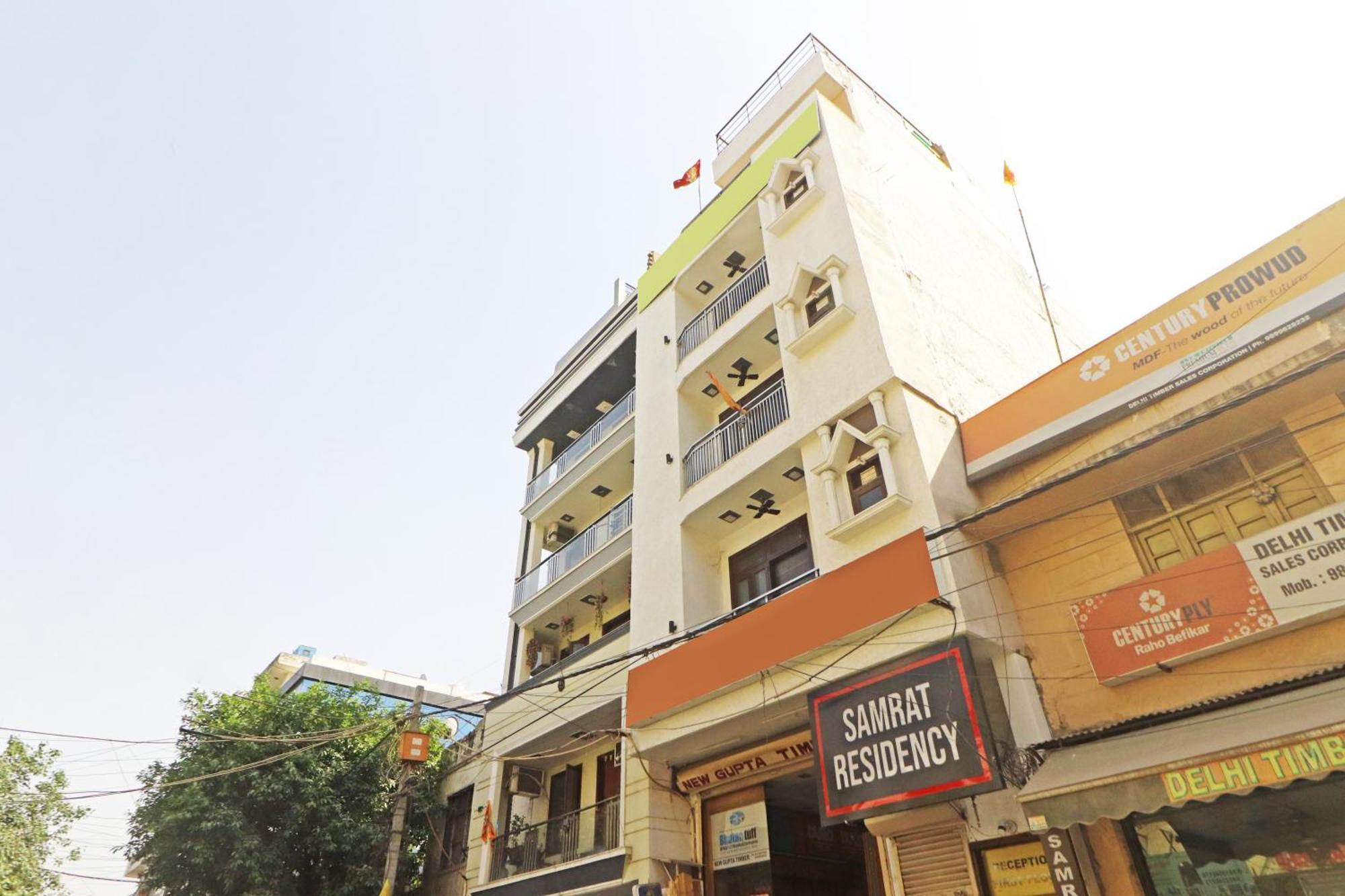 Hotel Samrat Residency 10 Mints Walking Distance Nizamuddin Railway Station نيودلهي المظهر الخارجي الصورة