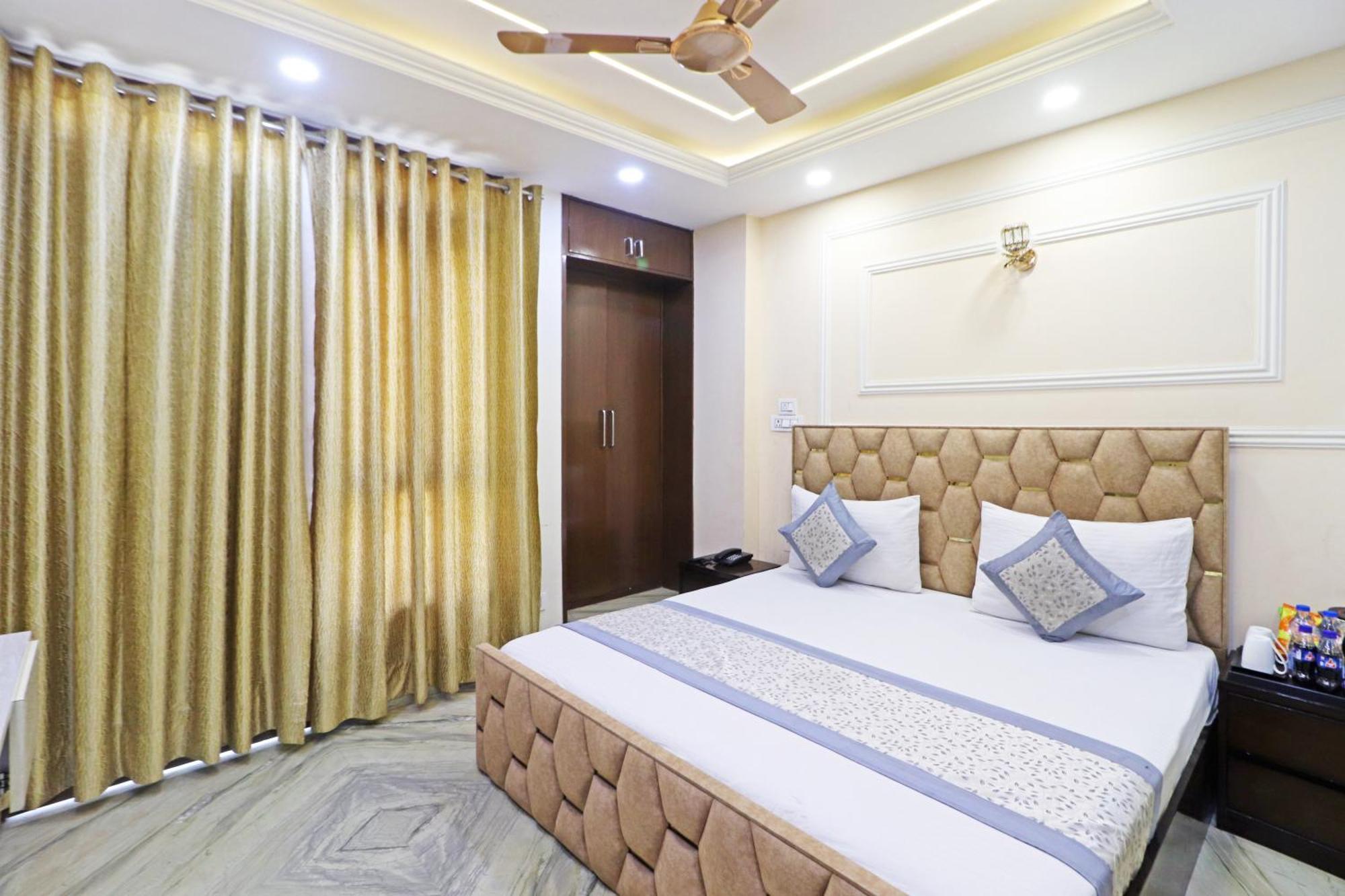 Hotel Samrat Residency 10 Mints Walking Distance Nizamuddin Railway Station نيودلهي المظهر الخارجي الصورة